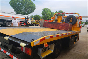 望都附近拖车电话号码服务